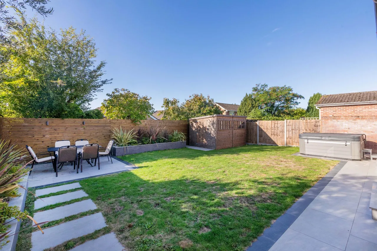 Balmoral, Cranbrook Drive, Maidenhead, Berkshire, photo 20