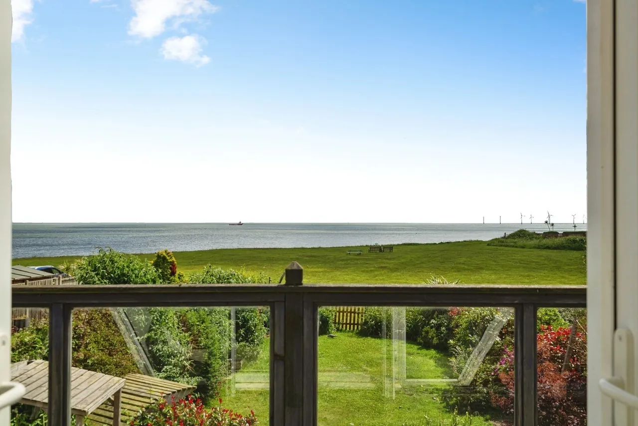 California Crescent, California, Great Yarmouth, Norfolk, NR29, photo 22