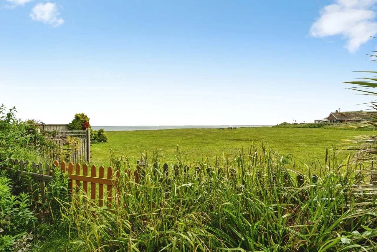 California Crescent, California, Great Yarmouth, Norfolk, NR29, photo 24