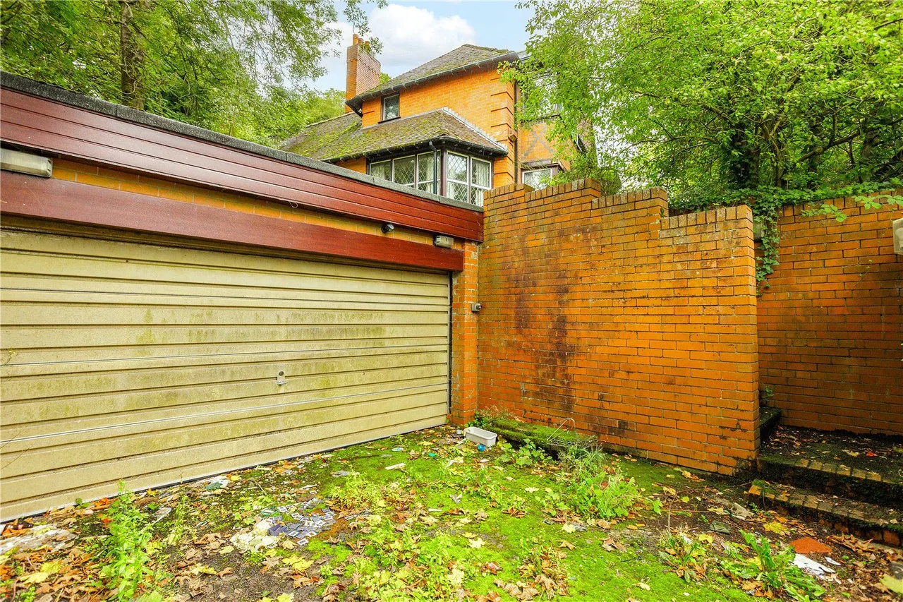 Mottram Road, Matley, SK15, photo 38