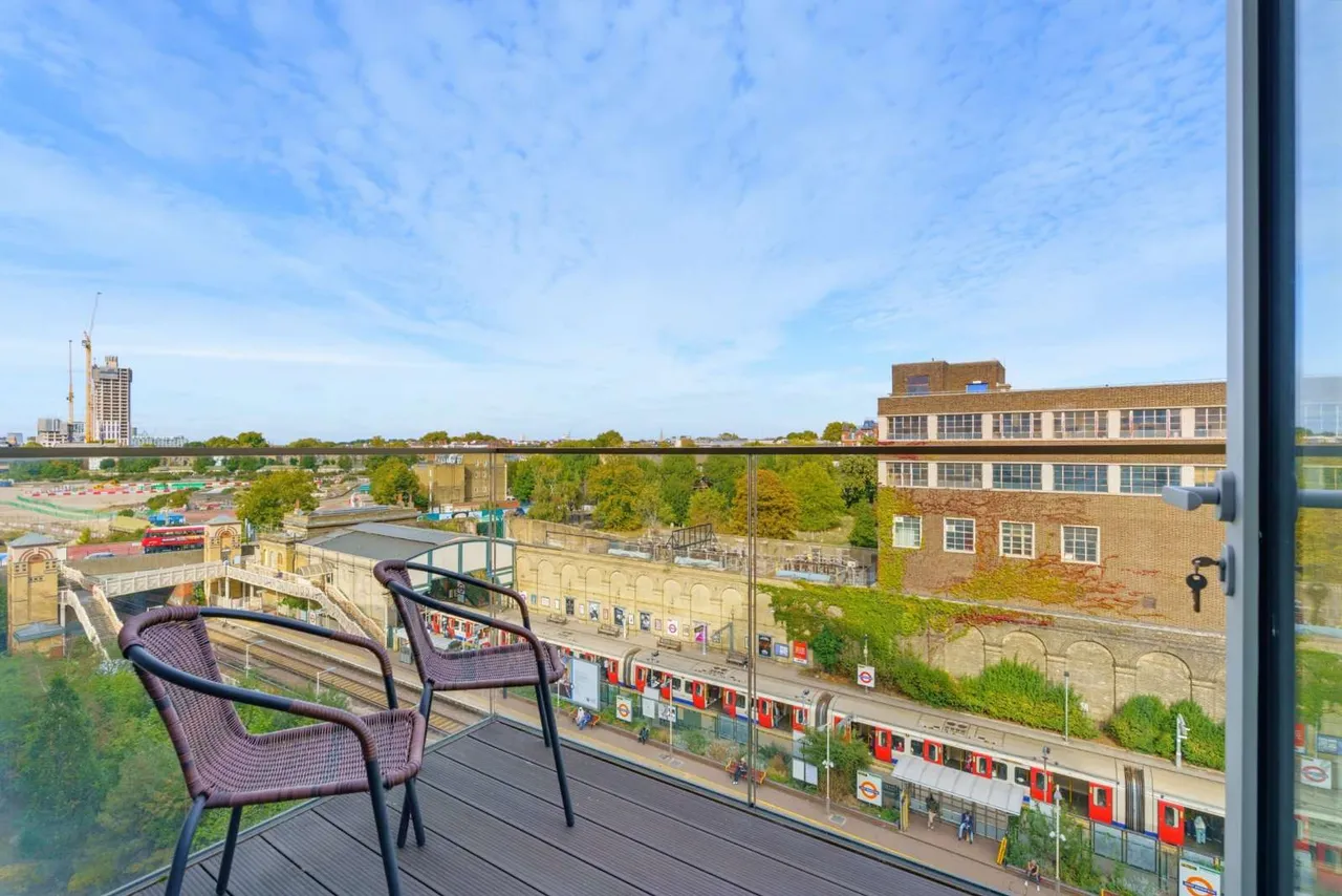 Columbia Gardens, London, SW6, photo 12
