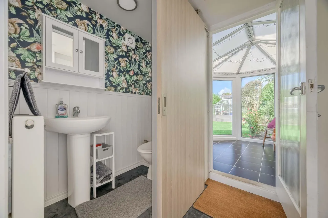 Ranfurly Avenue, bangor, BT20, photo 21