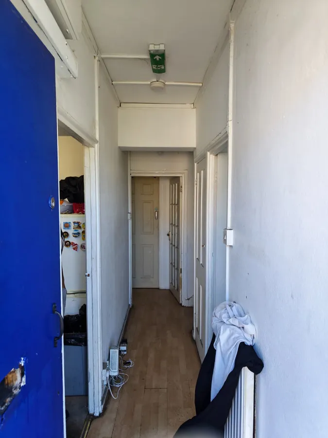 London, E1 5DY, photo 9
