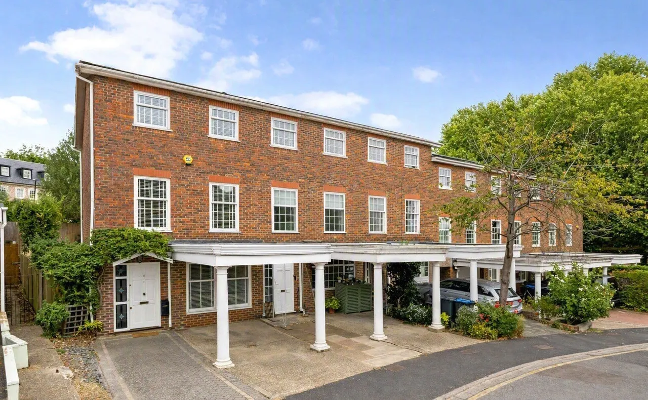 4 bed house for sale, Pine Grove, Wimbledon, SW19