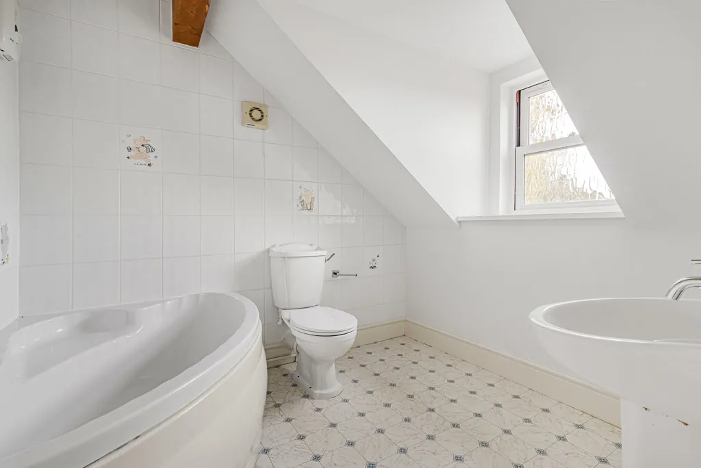 School Lane, Conington, CB23, photo 11