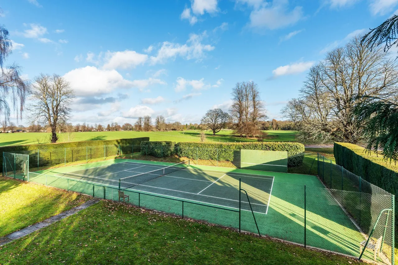 Home Farm Road, Godalming, GU7, photo 41
