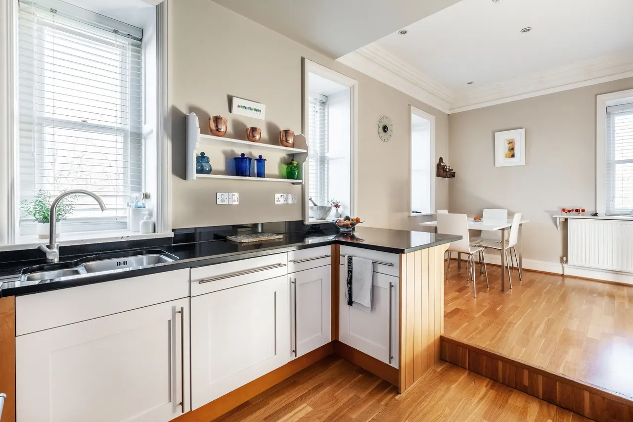 Home Farm Road, Godalming, GU7, photo 11