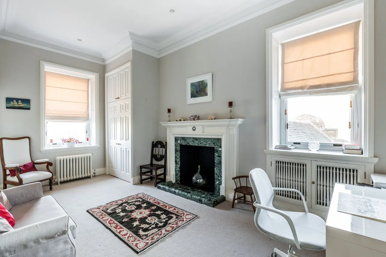 Home Farm Road, Godalming, GU7, photo 23