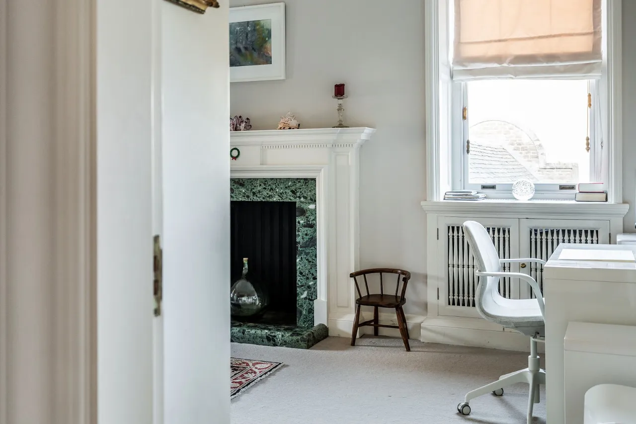 Home Farm Road, Godalming, GU7, photo 22