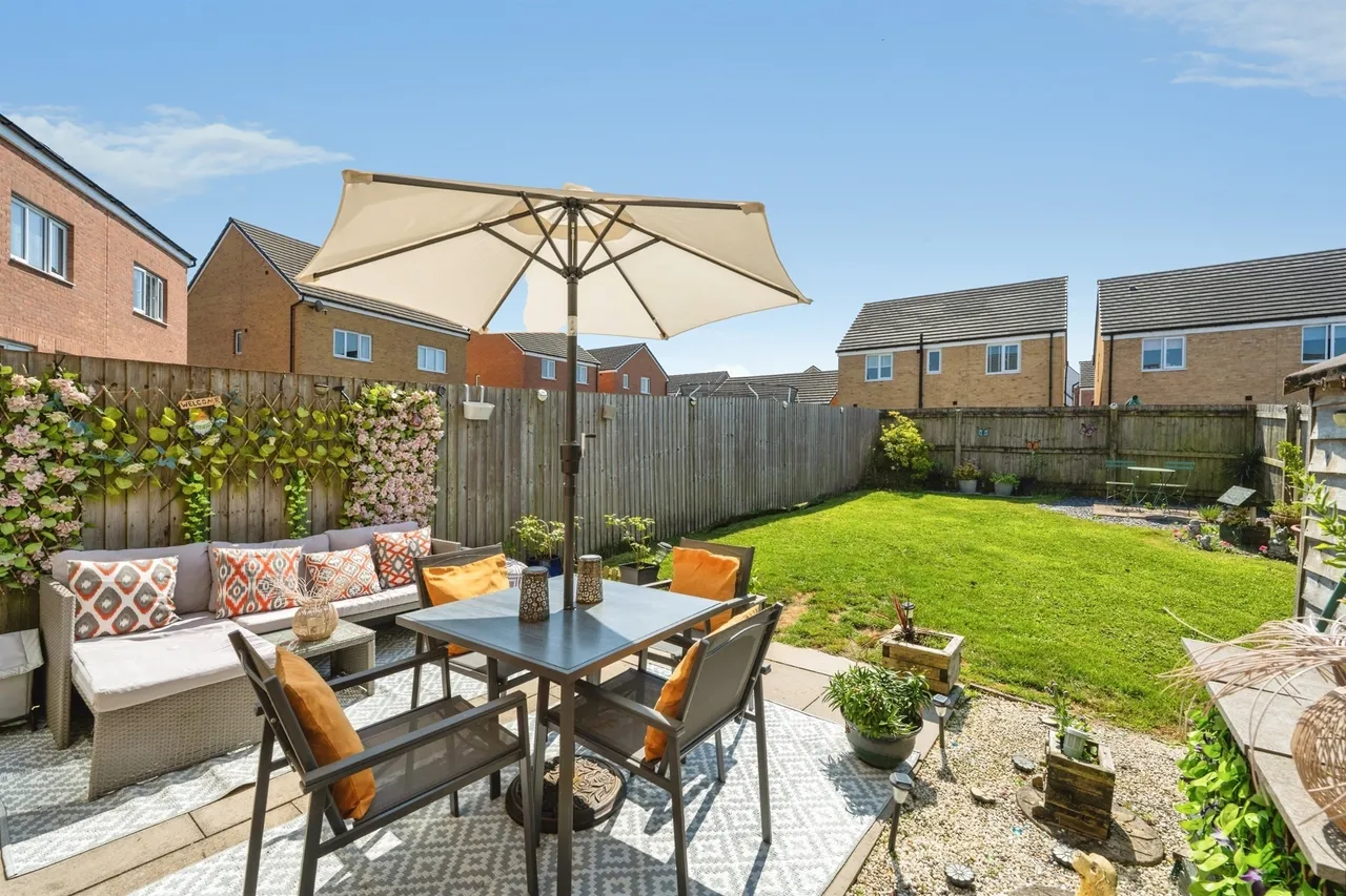 Heol Y Pibydd Swansea, SA4, photo 18