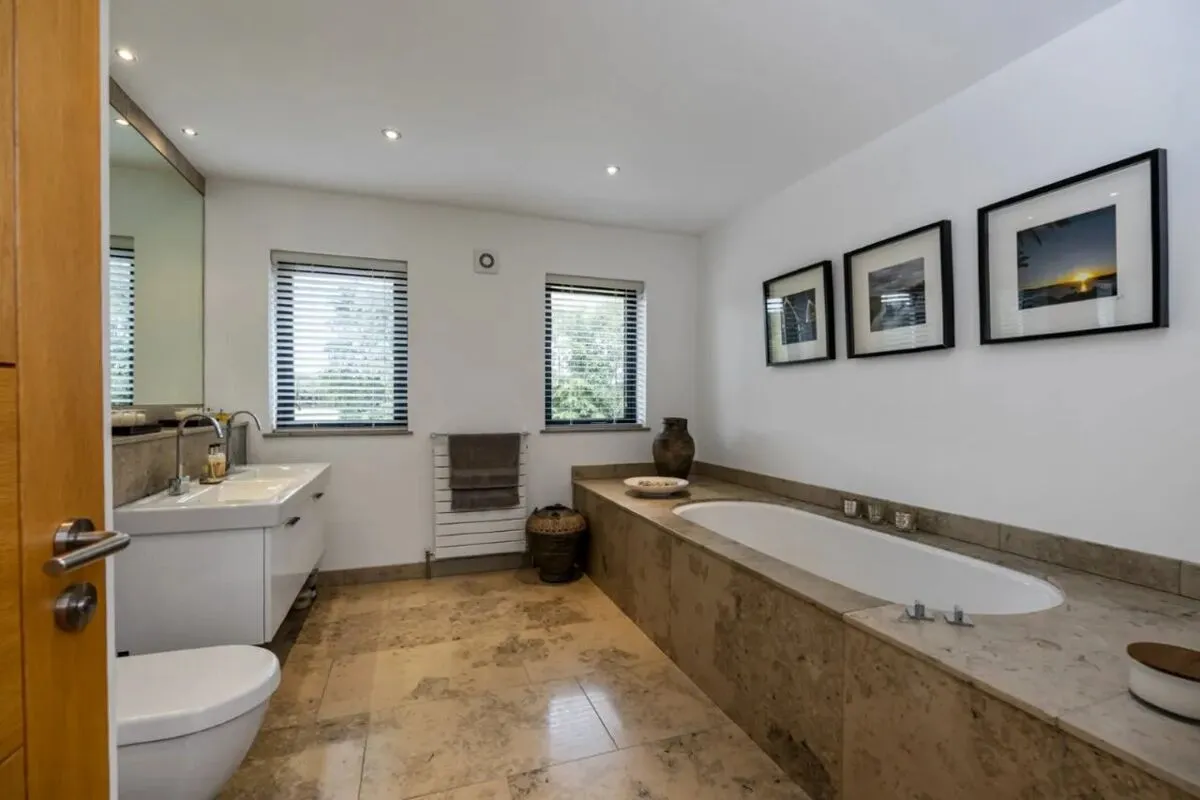 Carnbane Road, Royal Hillsborough, BT27, photo 32
