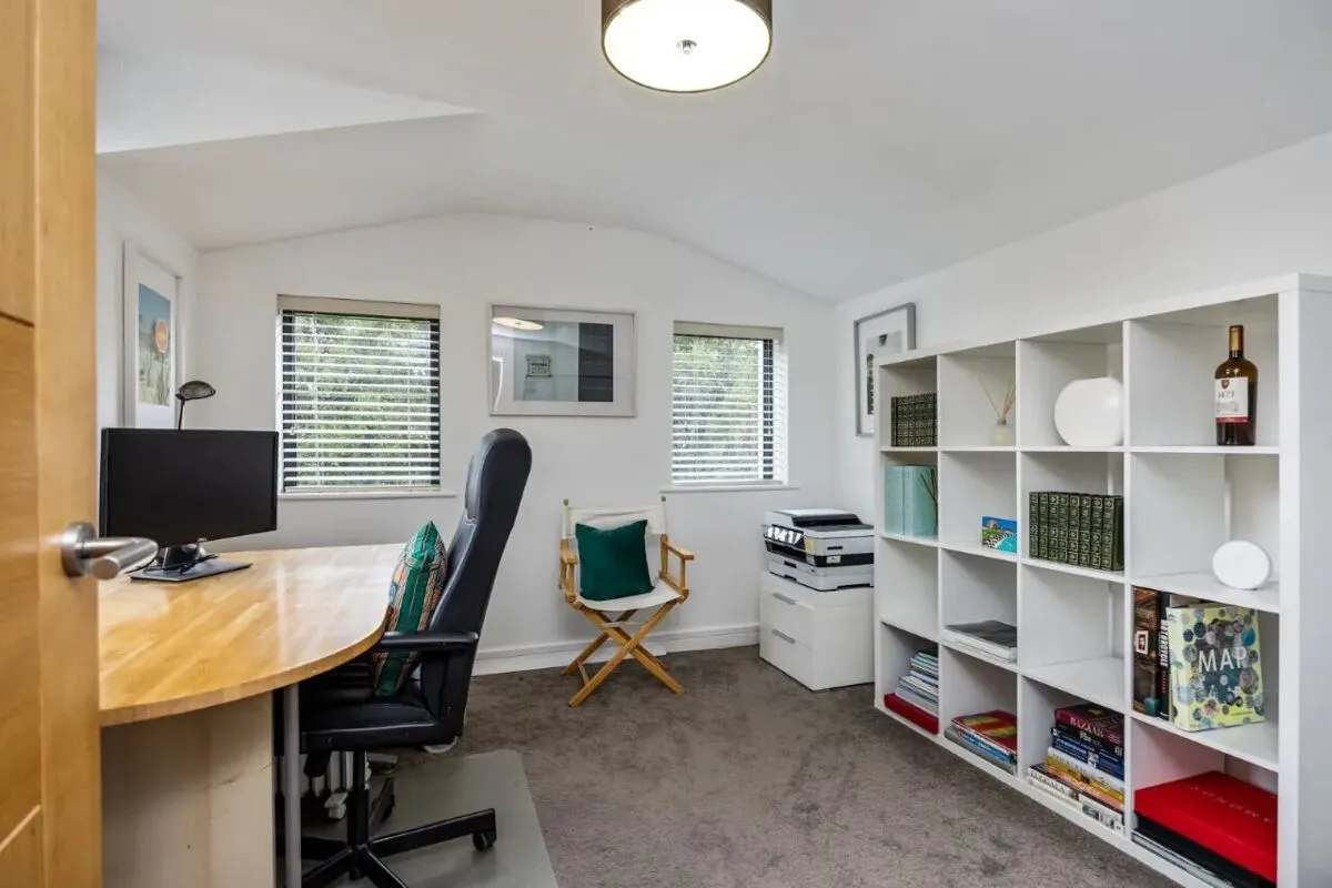 Carnbane Road, Royal Hillsborough, BT27, photo 31