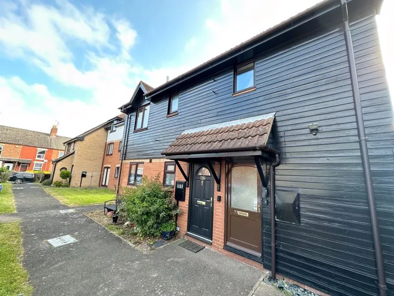 2 bed property to rent — Albert Street, Grantham