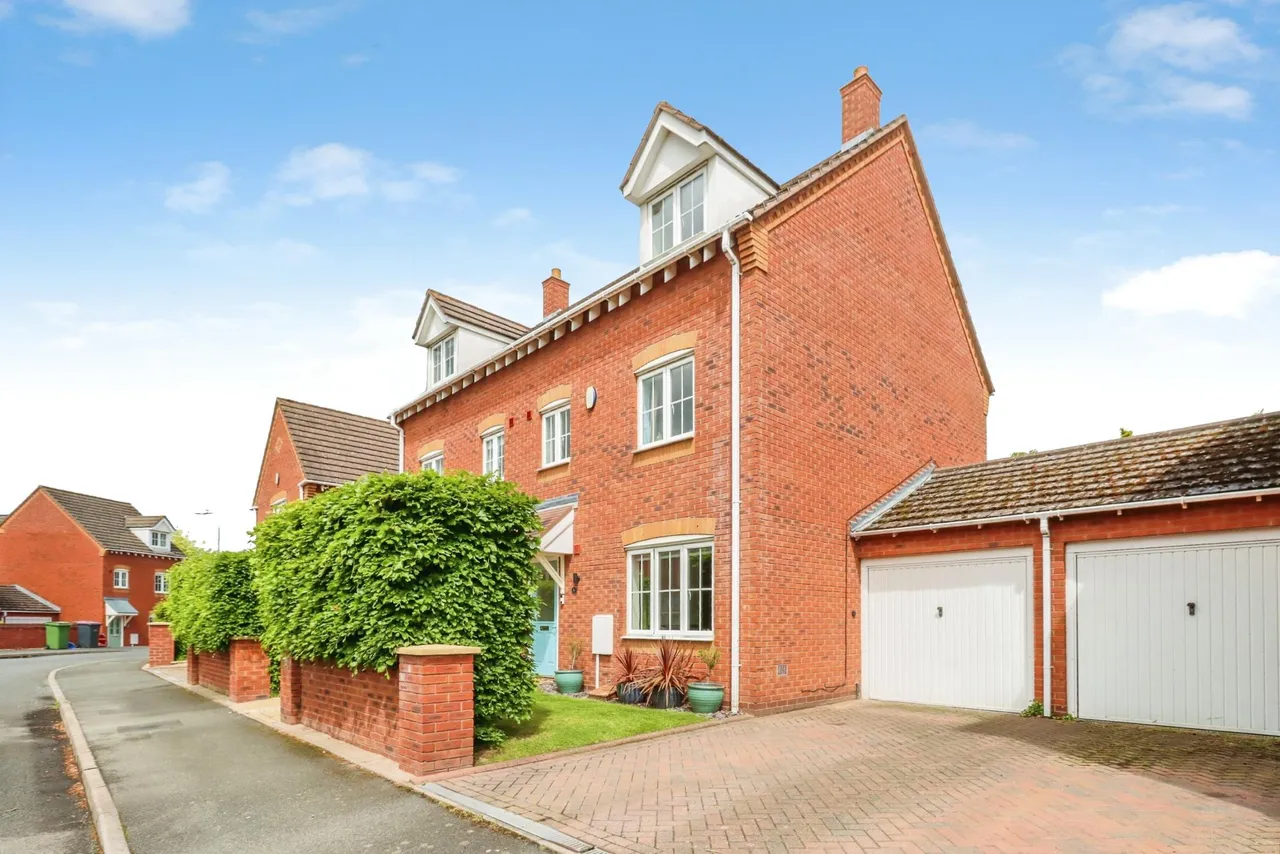 Dulwich Grange, Bratton, TF5, photo 24