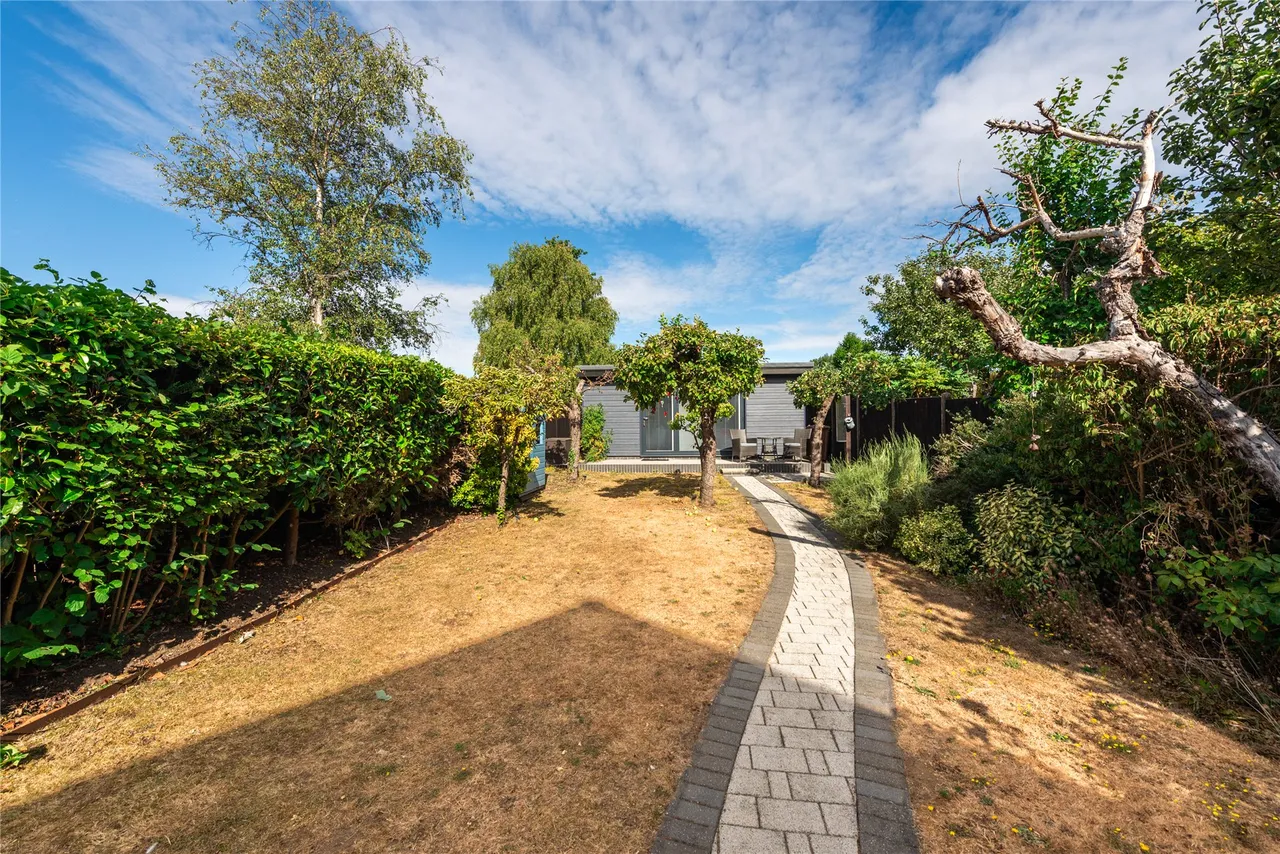 Old Hale Way, Hitchin, SG5, photo 26