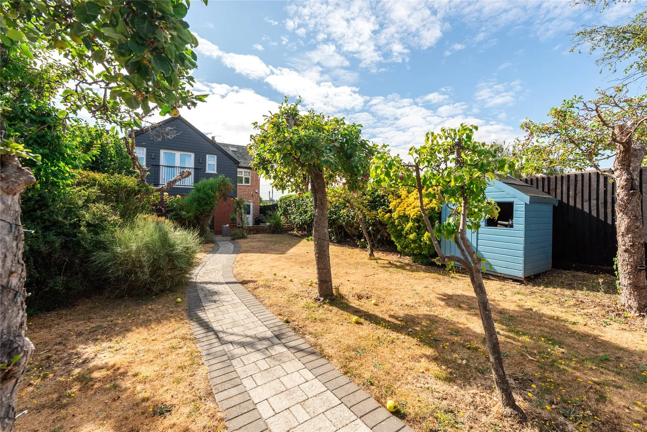 Old Hale Way, Hitchin, SG5, photo 23