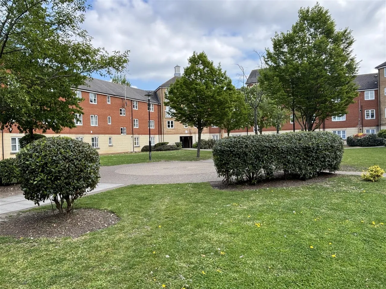 Sherman Gardens, Chadwell Heath, Romford, photo 12