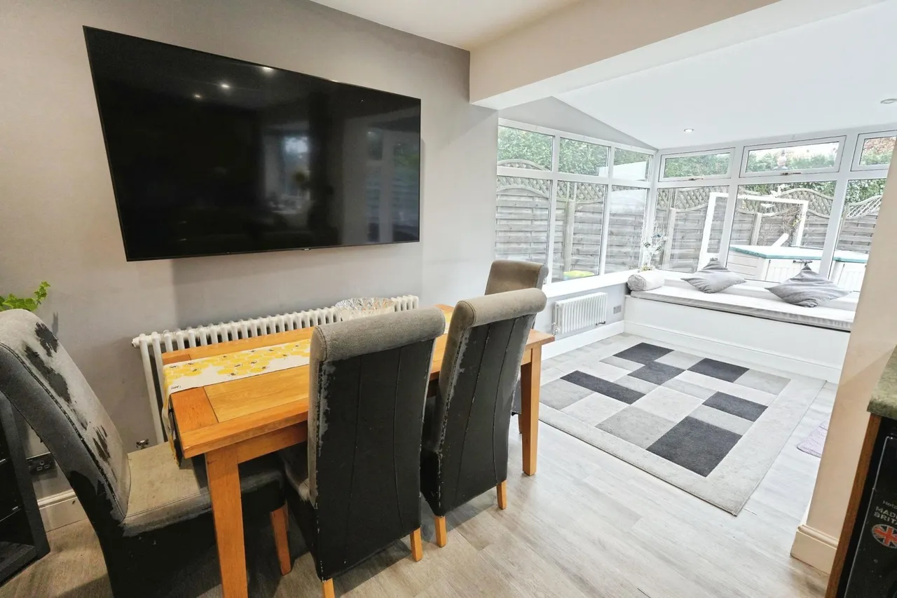 The Oval, Smethwick, B67, photo 9