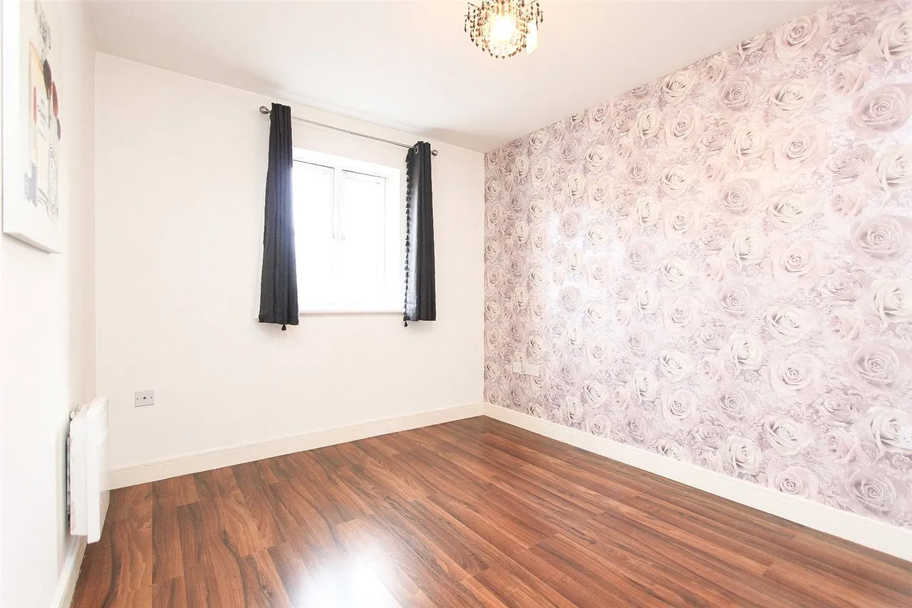 Priory Chase, Rayleigh, SS6, photo 9