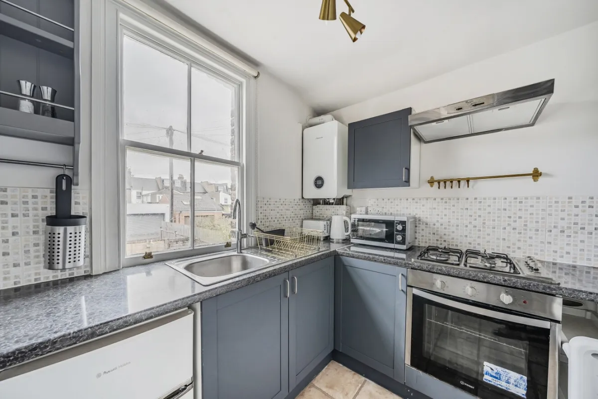 Hartfield Crescent, Wimbledon, SW19, photo 2