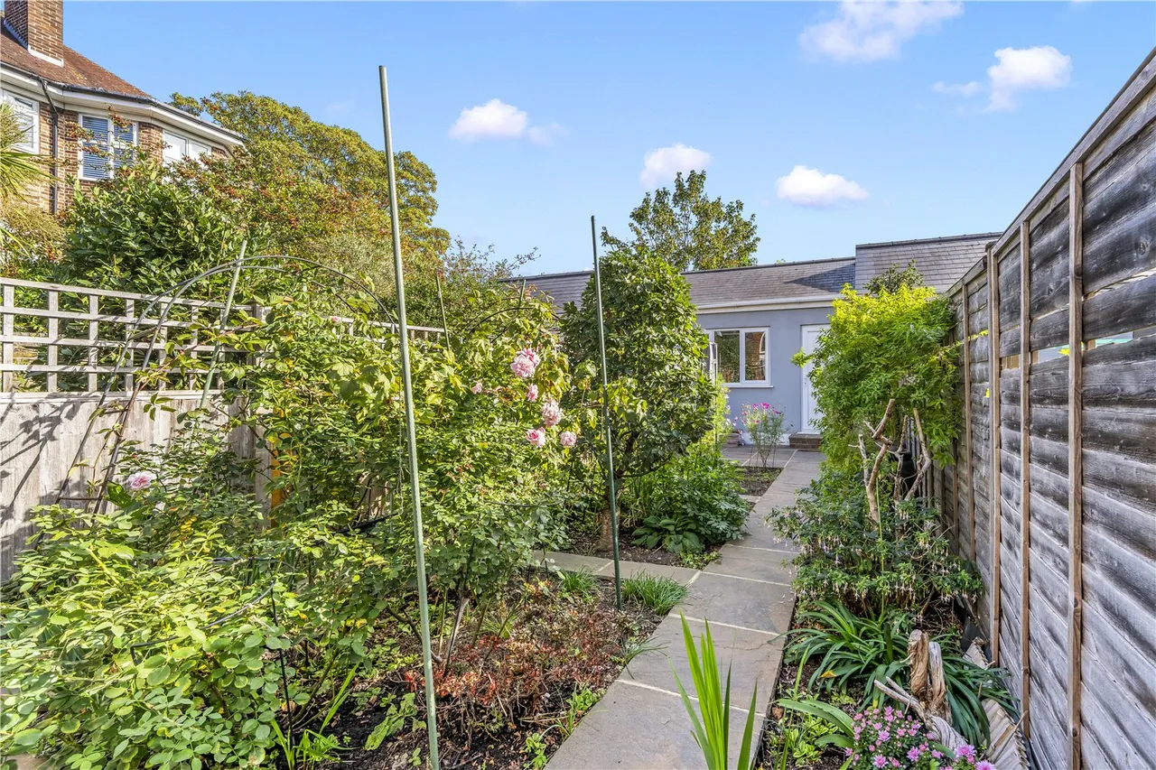 Heathfield South, Twickenham, TW2, photo 11