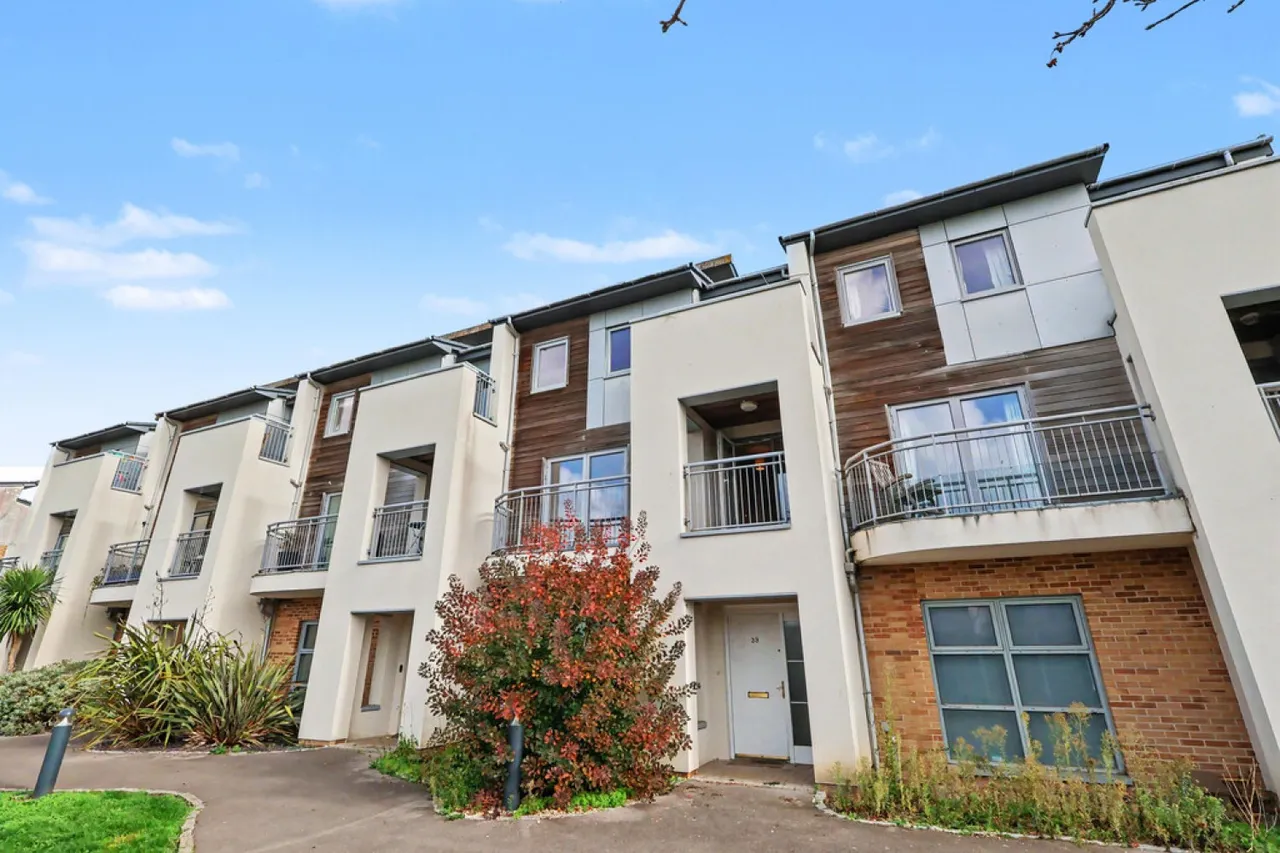 4 bed house for sale, Stone Close, Harbour Reach, BH15