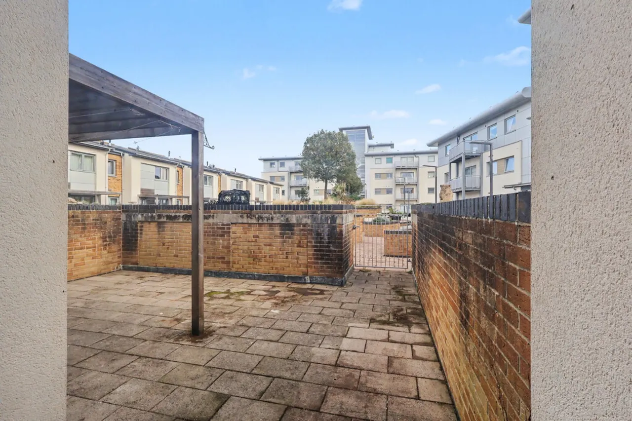 Stone Close, Harbour Reach, BH15, photo 9
