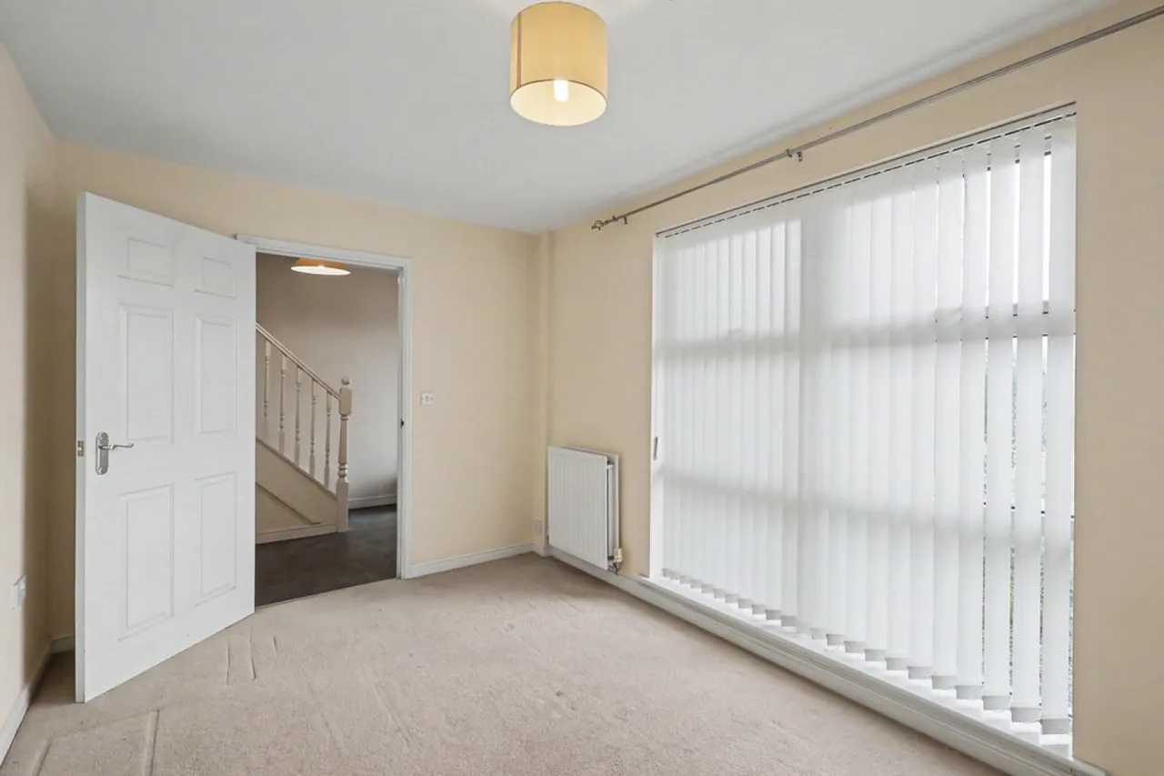 Stone Close, Harbour Reach, BH15, photo 3