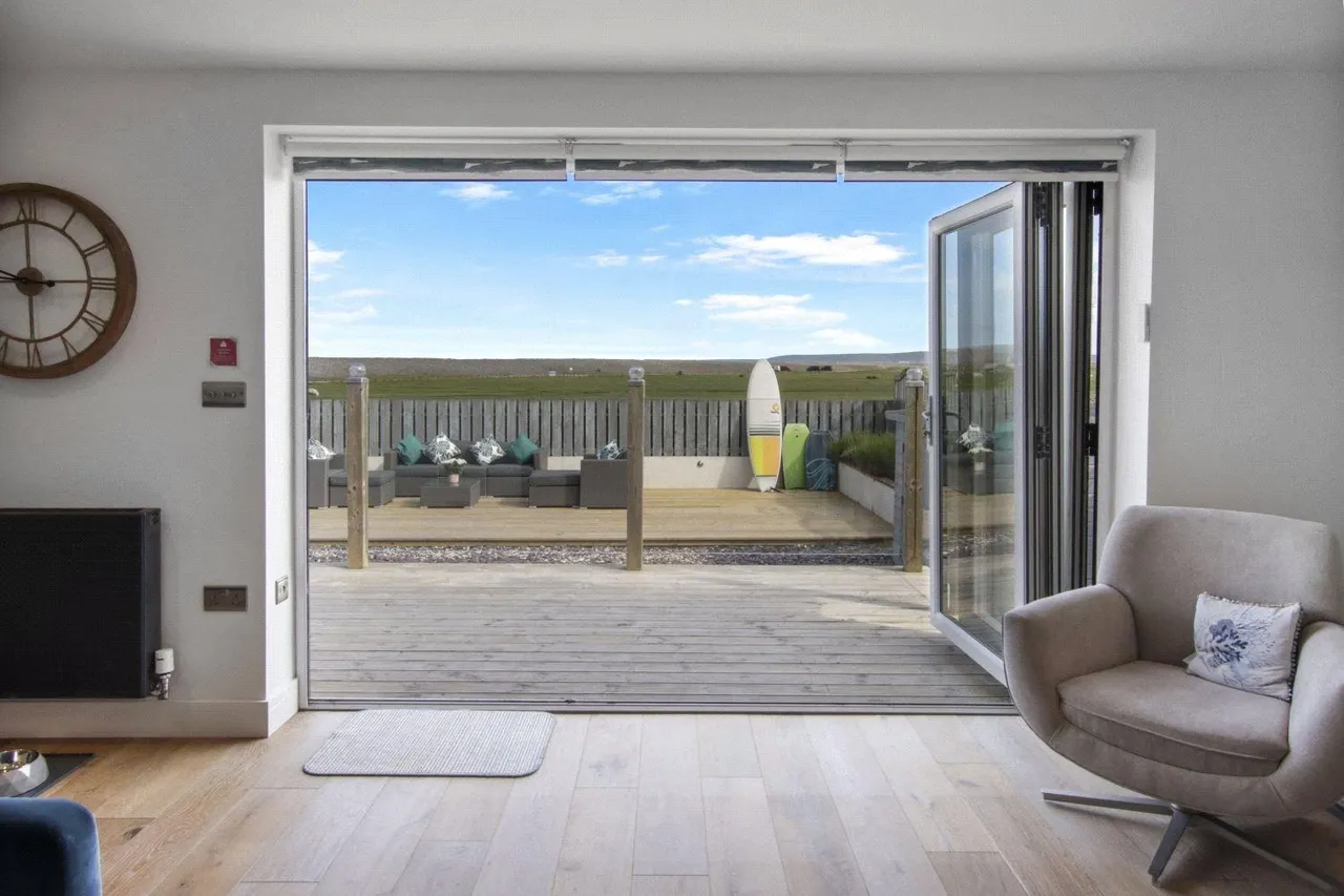 Pebbleridge Road, Westward Ho!, photo 12