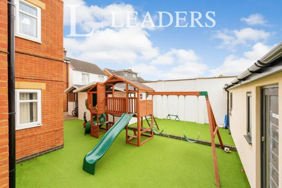 Medina Road, Luton, LU4, photo 11