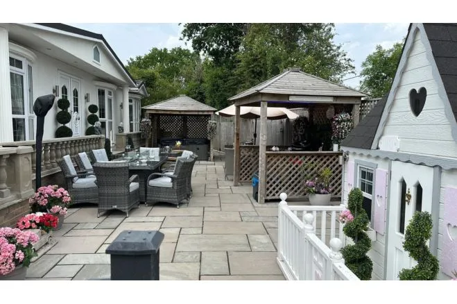 Dunsfold Road, Cranleigh, GU6, photo 34