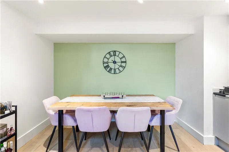 Stewarts Road, London, SW8, photo 6