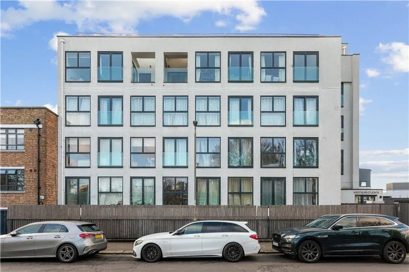 Stewarts Road, London, SW8, photo 12