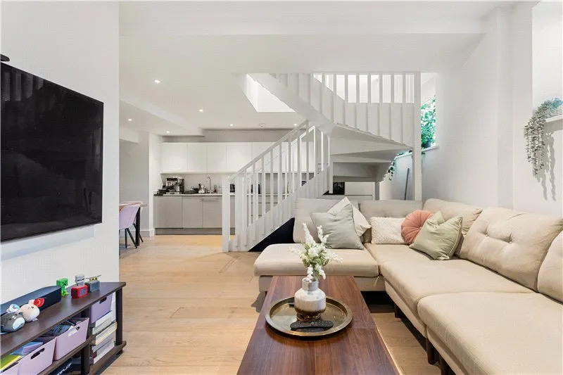 Stewarts Road, London, SW8, photo 9