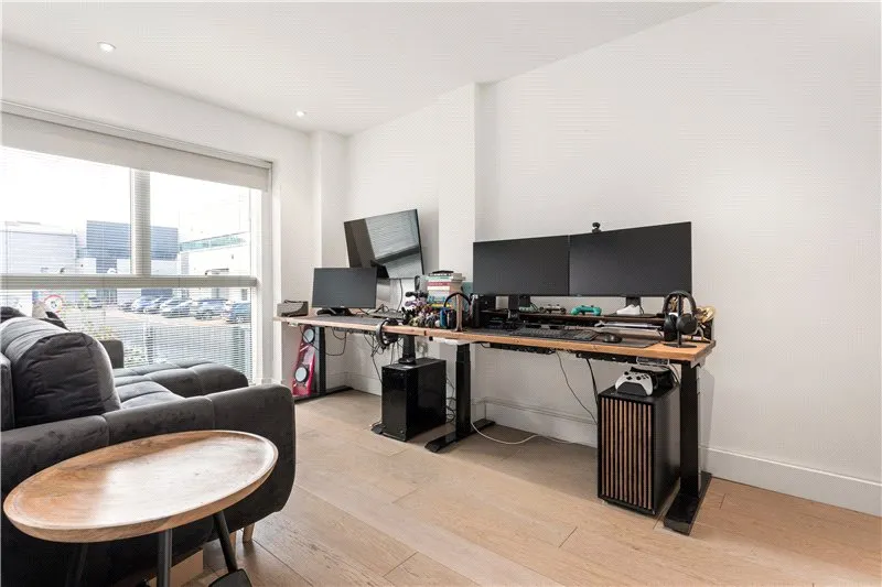 Stewarts Road, London, SW8, photo 11