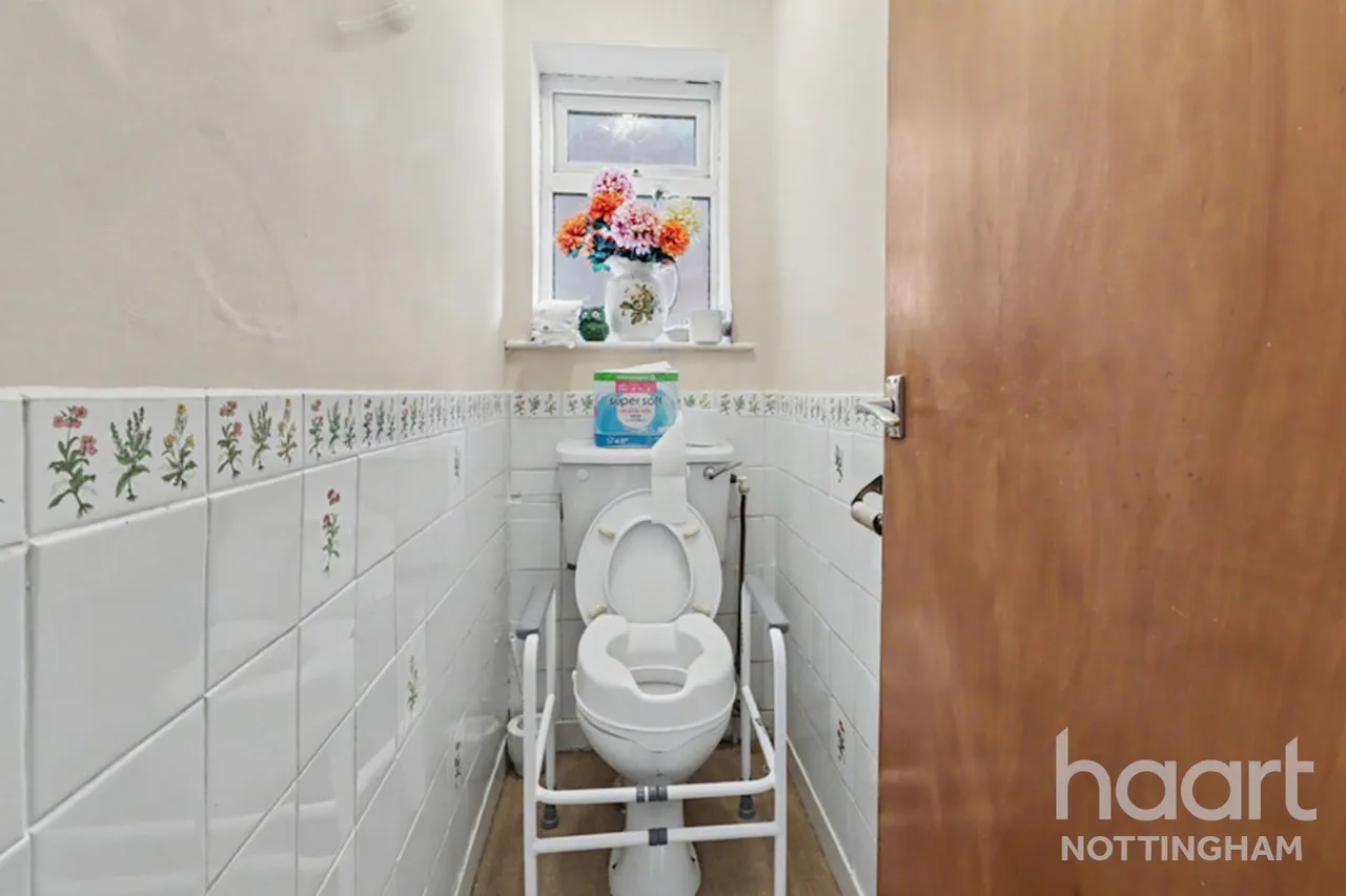 Lowlands Drive, Keyworth, NG12, photo 10