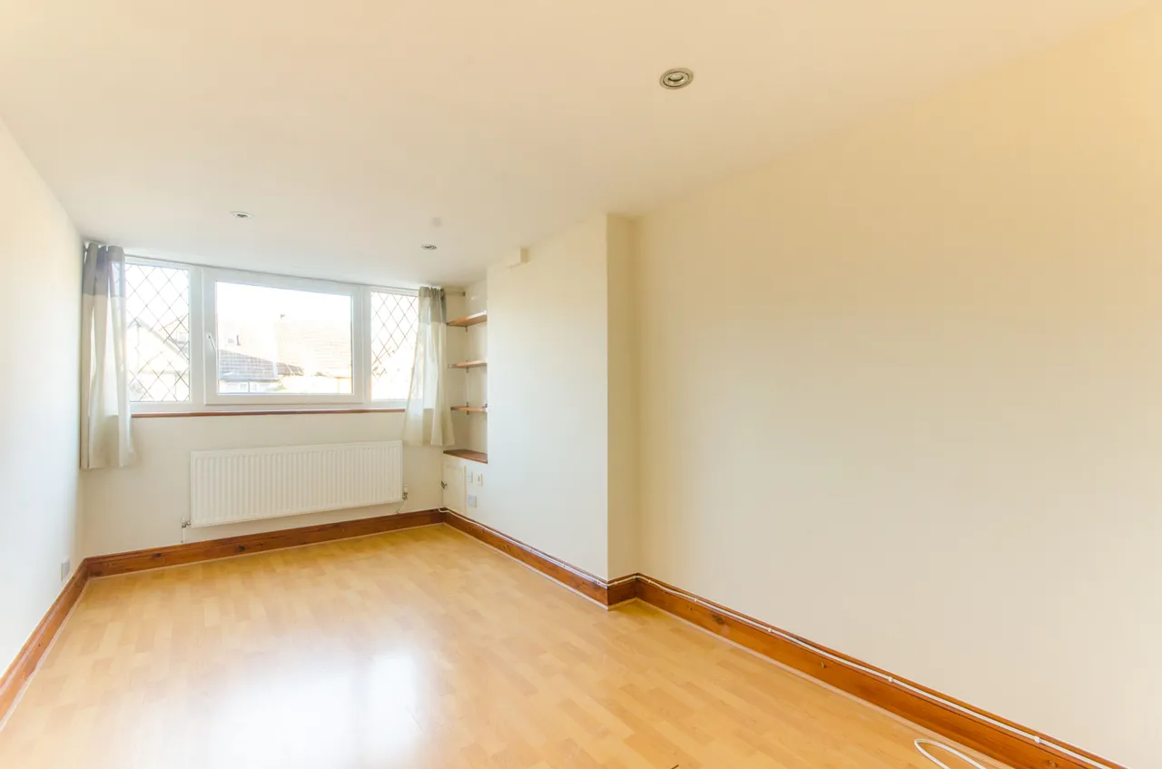 121 Normandy Avenue, Barnet, photo 9