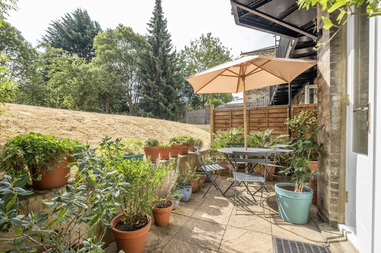 Putney Hill, London, SW15, photo 8
