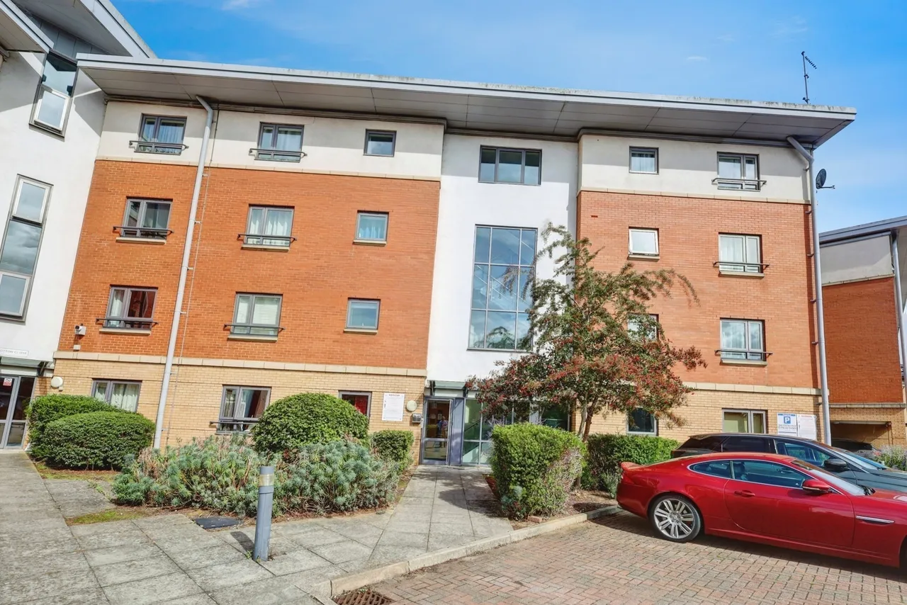 West Cotton Close, Northampton, Northamptonshire, NN4, photo 16