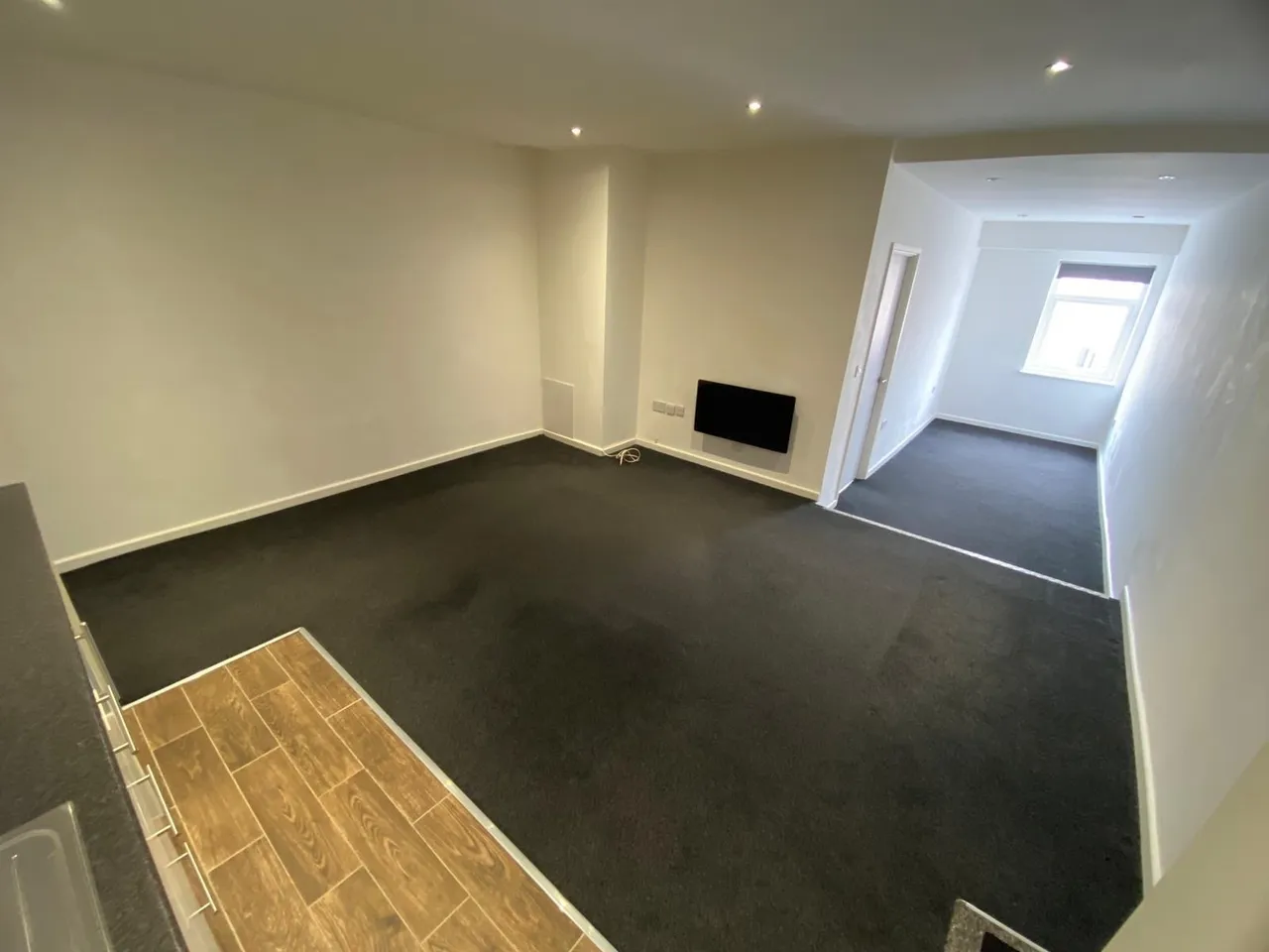Radford Avenue, DY10, photo 2