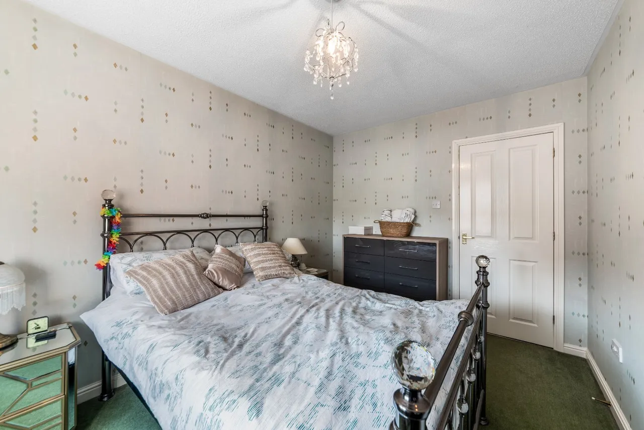 Wychbold Close, Callow Hill, Redditch, B97 5YG, photo 18