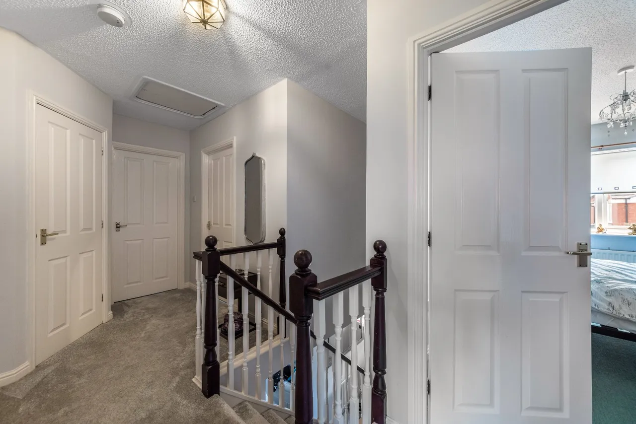 Wychbold Close, Callow Hill, Redditch, B97 5YG, photo 21