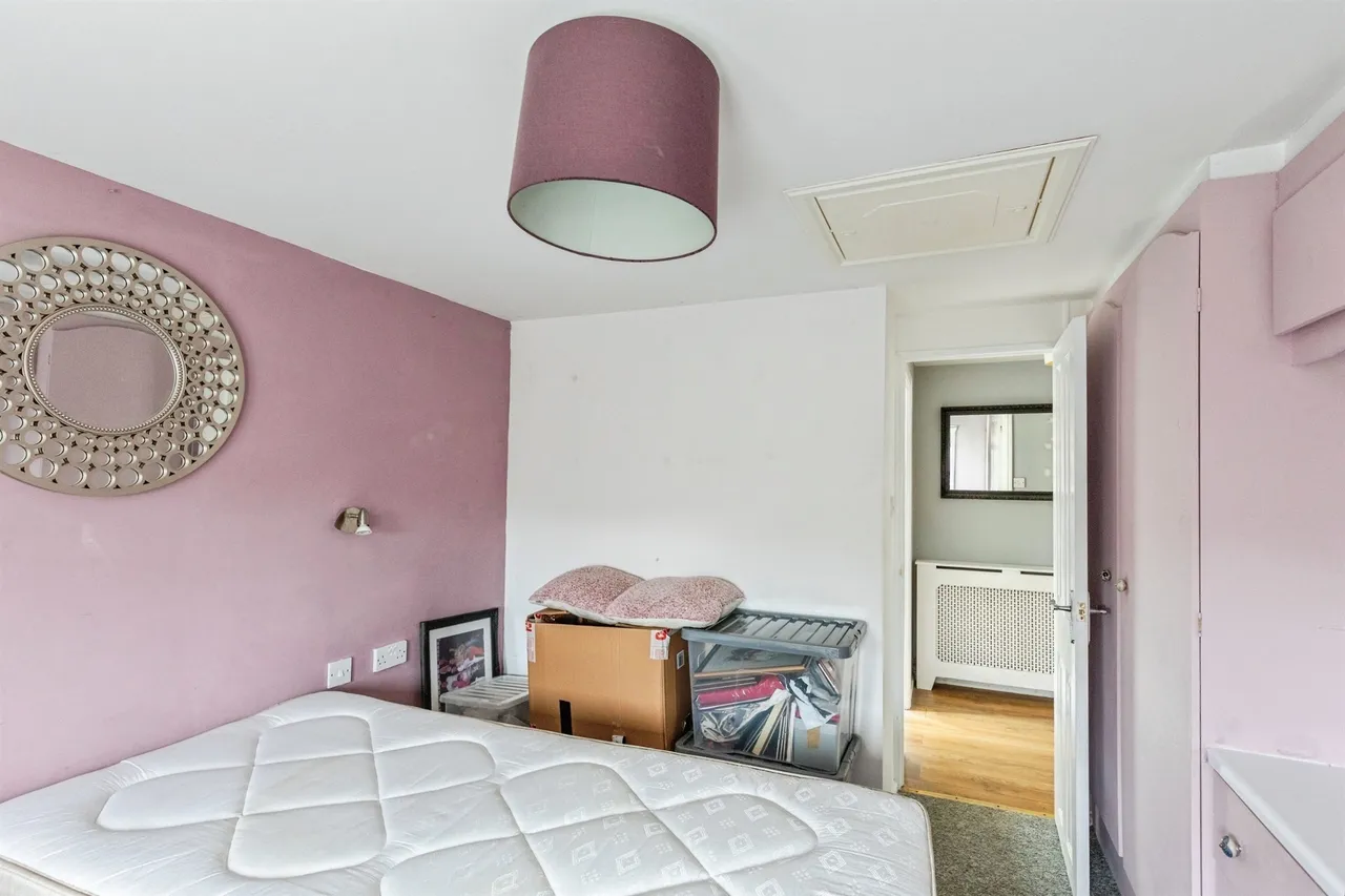 Bedford Road, Rushden, NN10, photo 14