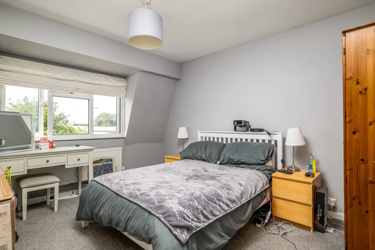New Road, Clifton, SG17, photo 15
