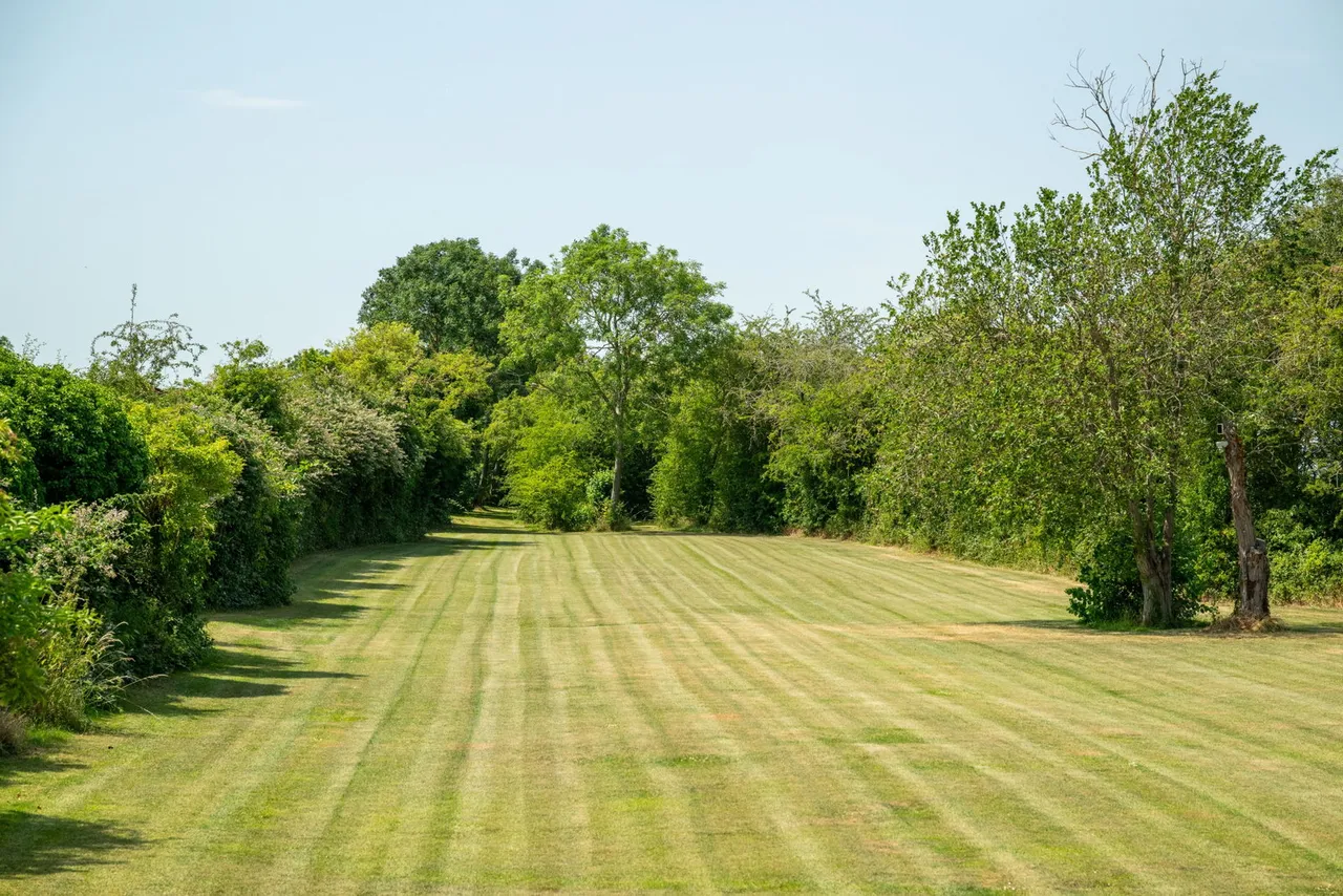 New Road, Clifton, SG17, photo 21
