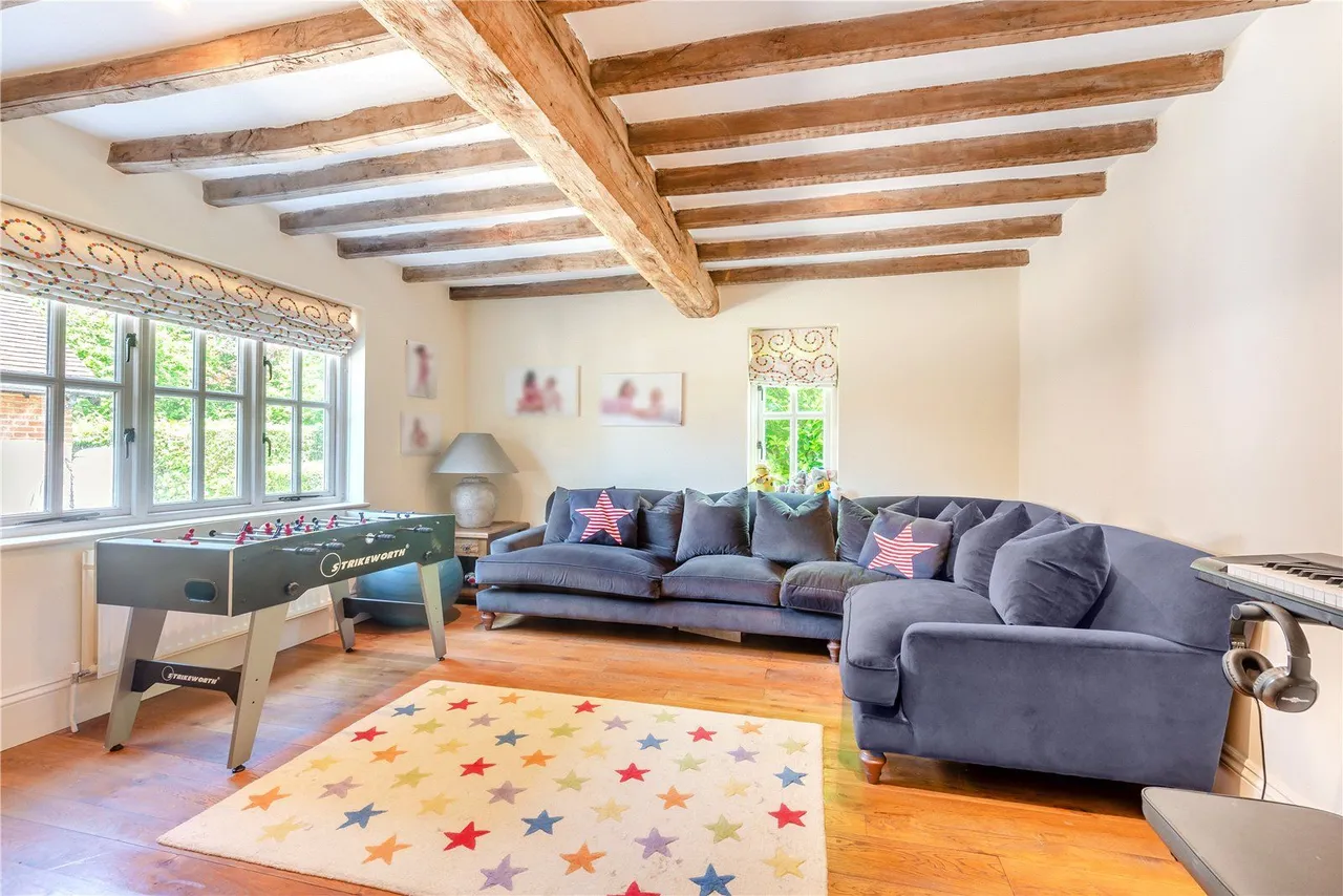 Croft Lane, Crondall, GU10, photo 5