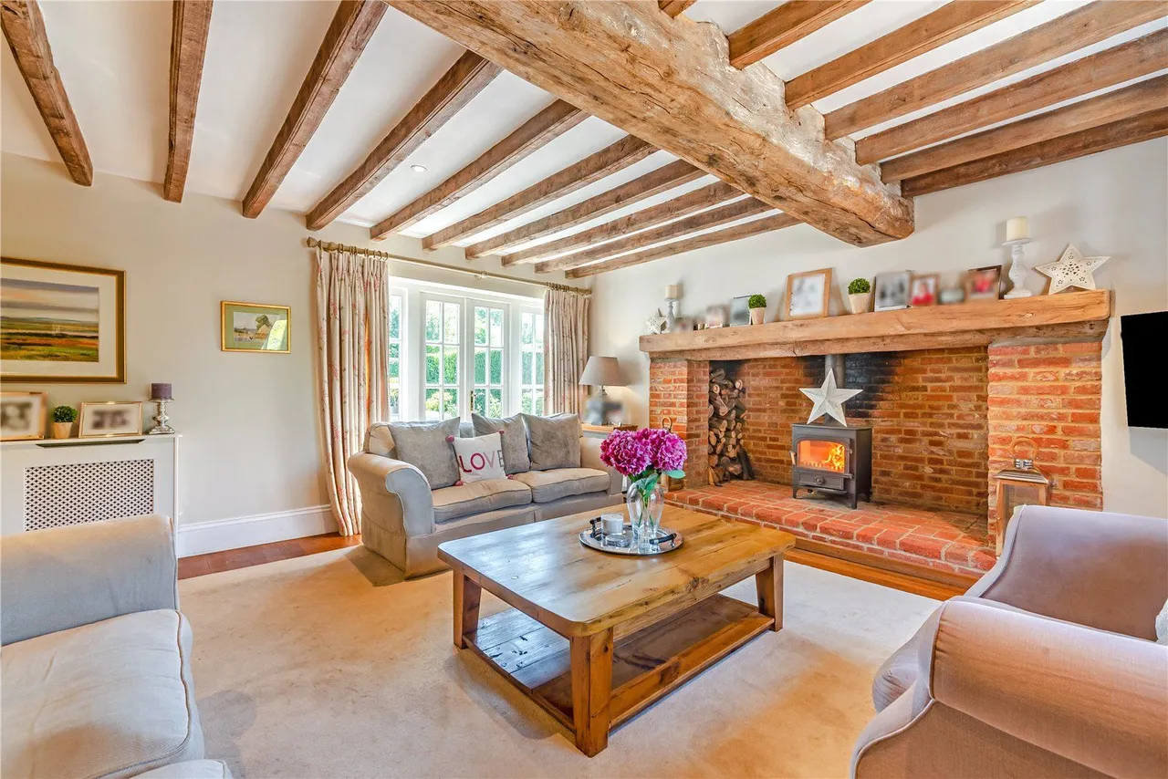 Croft Lane, Crondall, GU10, photo 2