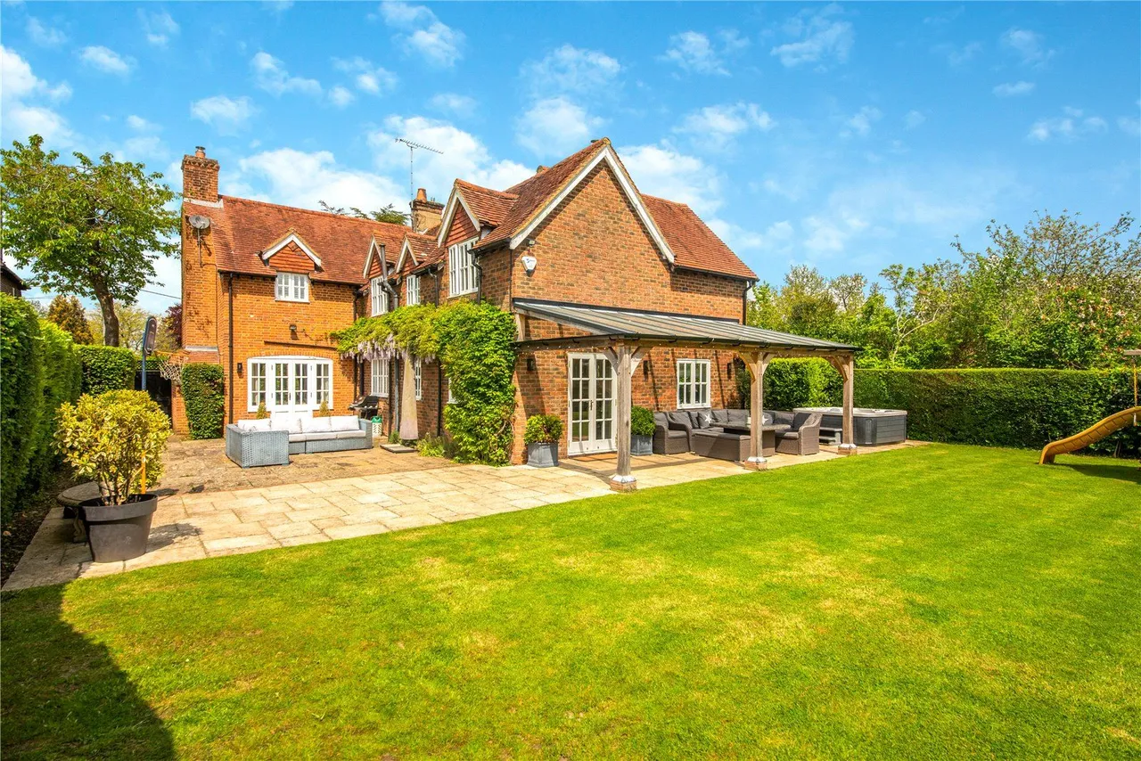 Croft Lane, Crondall, GU10, photo 10
