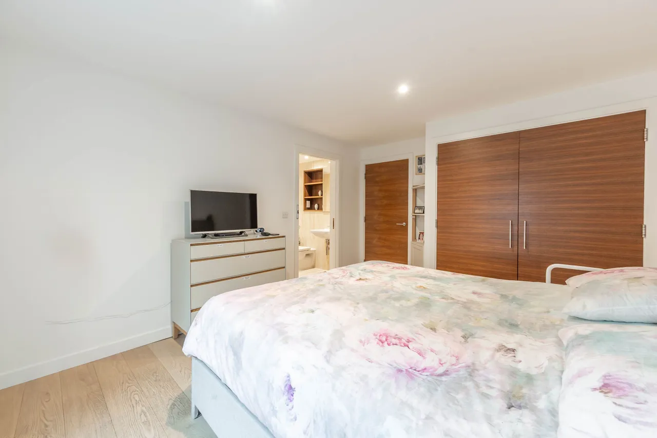 3 Victoria Court, Howard Road, Stanmore, photo 11