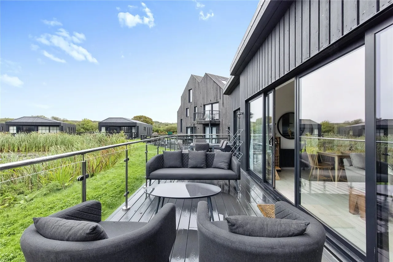3 bed house for sale, Retallack Resort, Winnards Perch, TR9